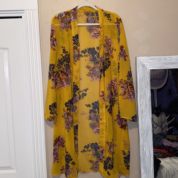 Jorja Yellow Floral kimono covering